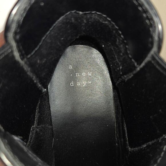 A New Day 8.5 Women's Shoes Closed Toe 8 1/2 Ankle Boots Black Booties - Picture 6 of 7